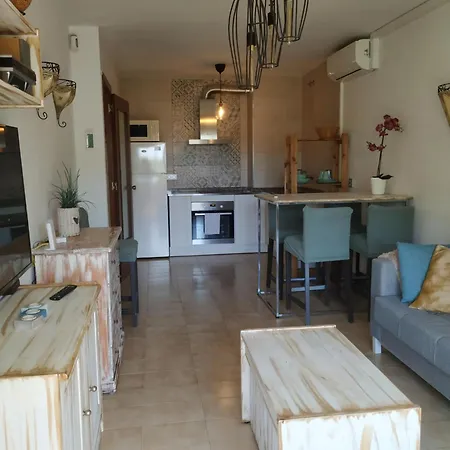 Optimist Apartment *